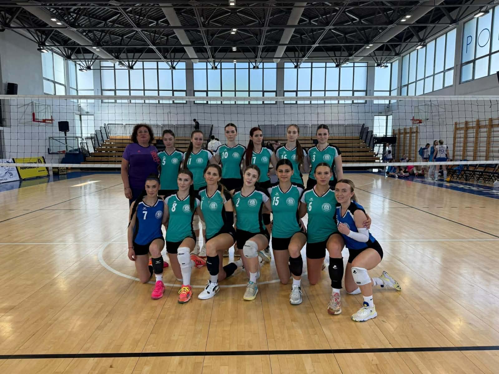 Voleibalistele de la CSU Galaţi au făcut un prim pas spre promovare