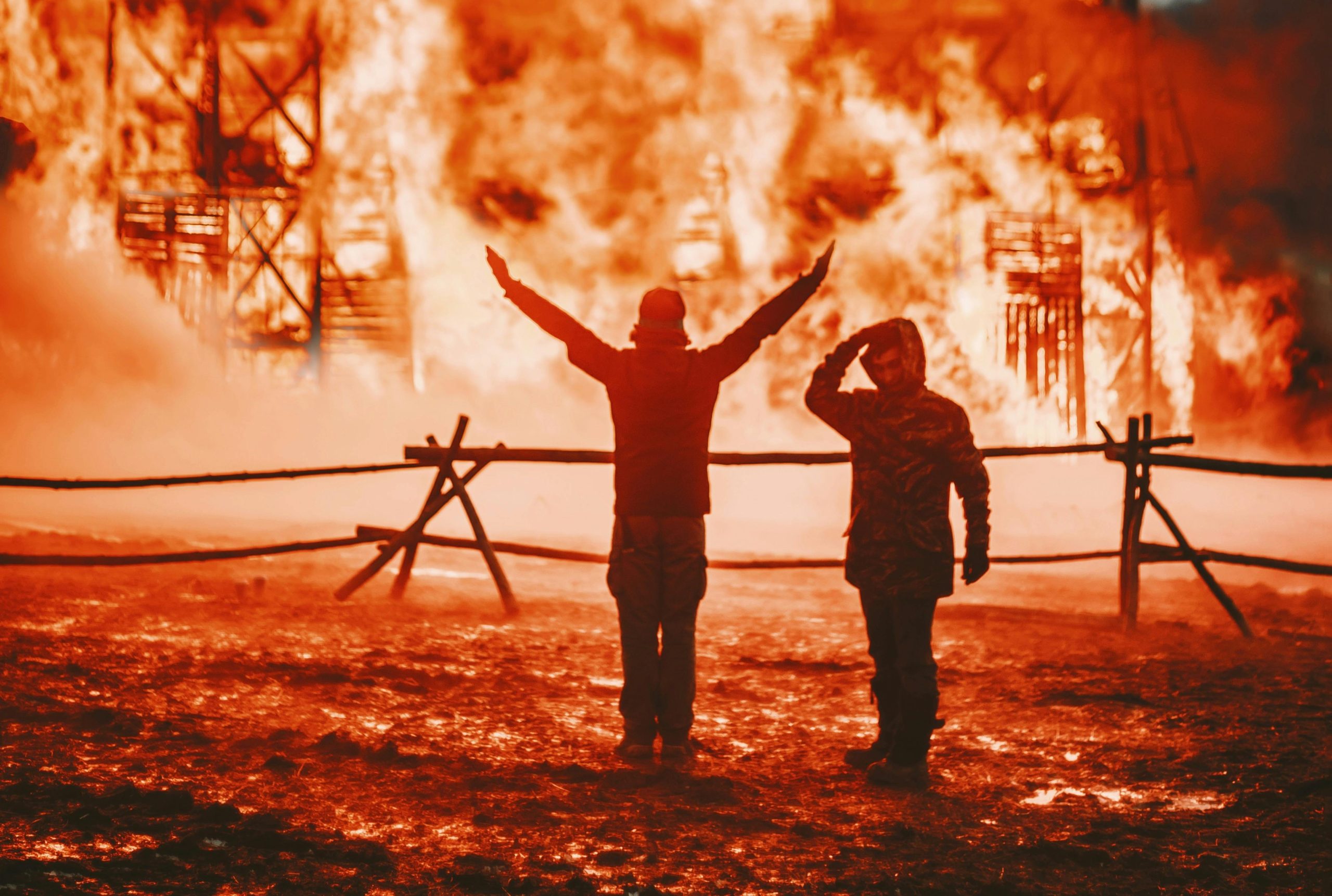 Răzbunare în familie: Doi tineri din Constanţa au incendiat o casă în Galaţi şi au ajuns după gratii