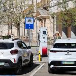 Noi staţii pentru încărcarea maşinilor electrice, la Galaţi