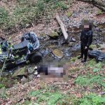 Doi tineri din Galaţi au căzut cu ATV-ul 8 metri într-un pârâu pe Valea Păuşa