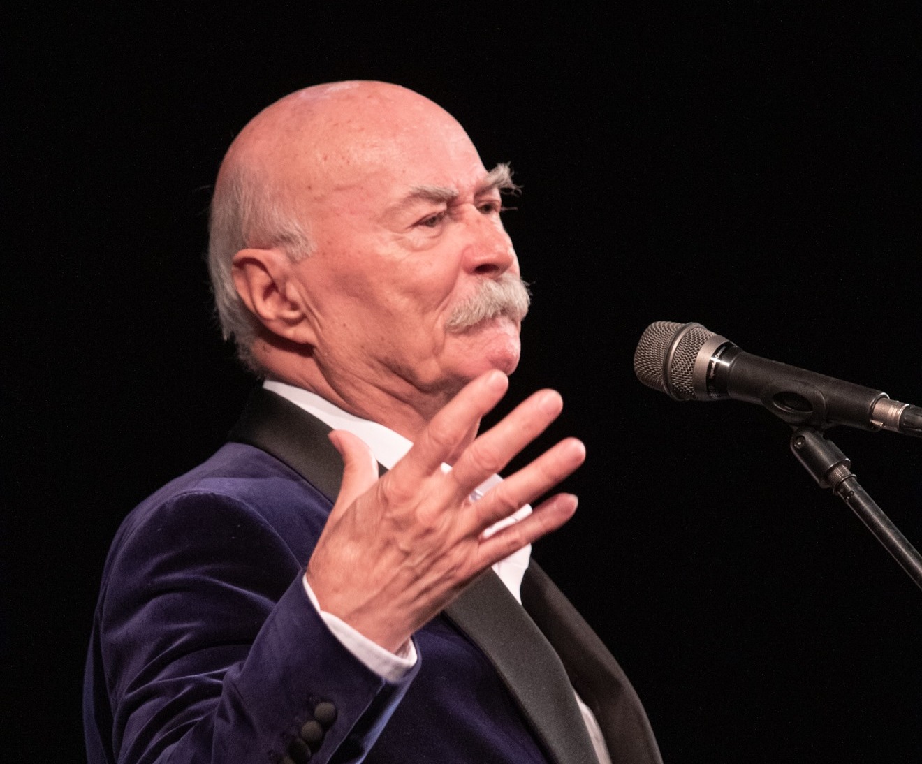 Tudor Gheorghe a ajuns de urgenţă la spital