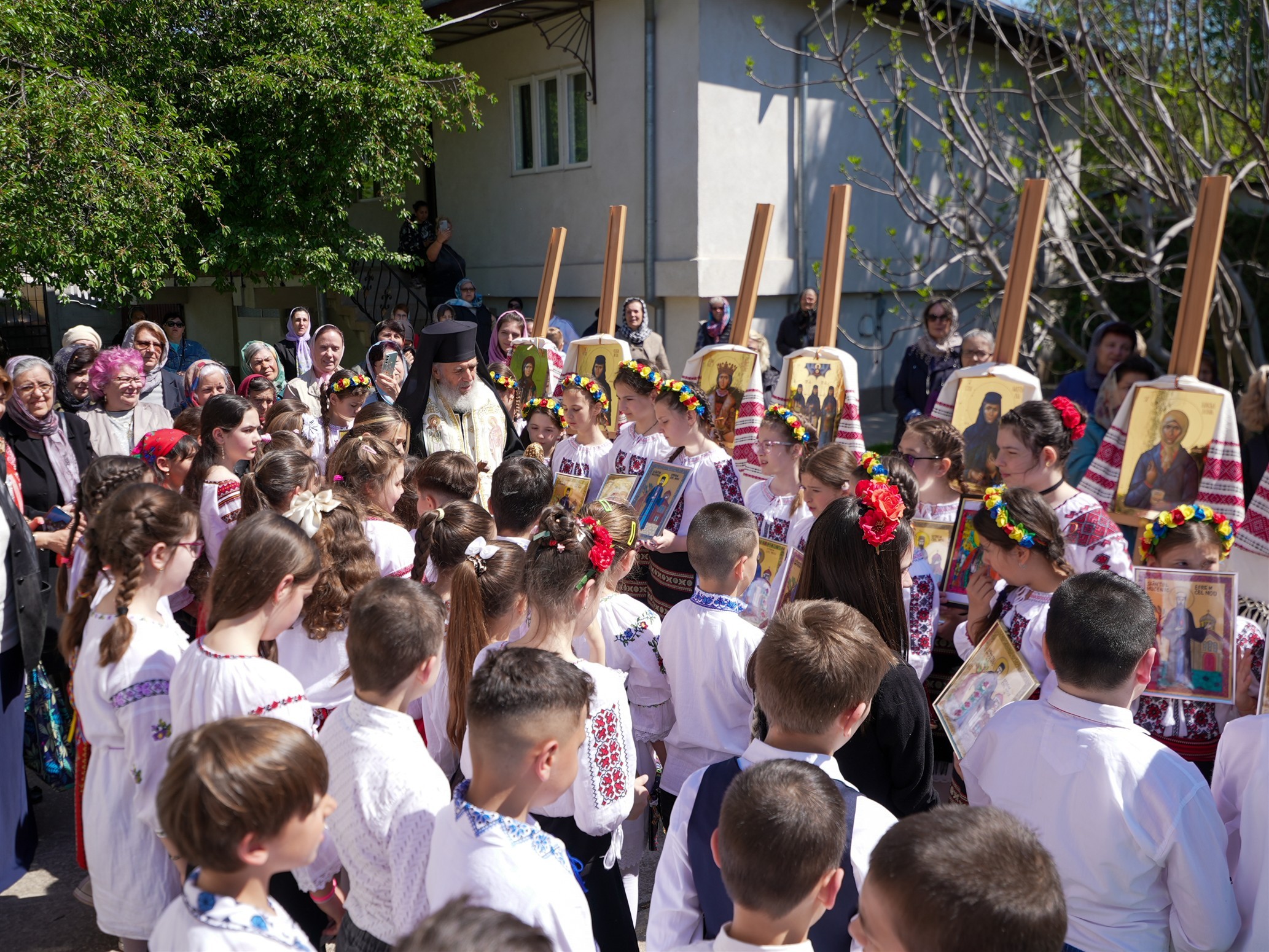 FOTO: Sărbătoarea Sfântului Efrem cel Nou la Galaţi