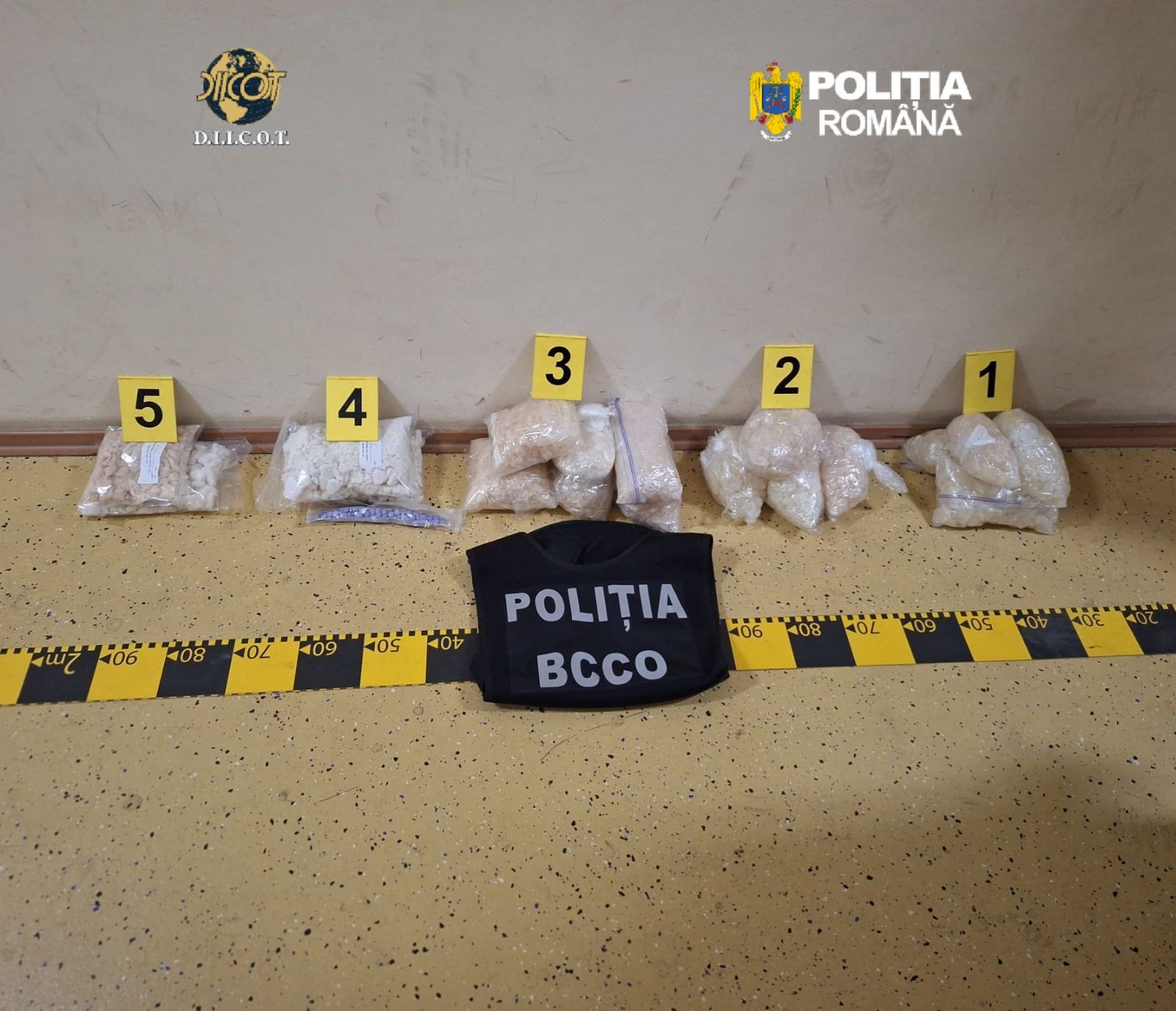 Trafic internaţional de droguri în familie, la Brăila