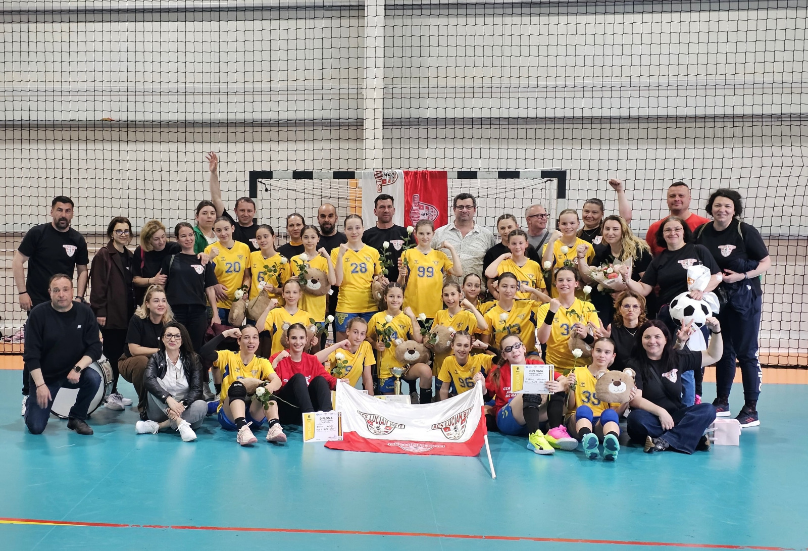 Handbal: Olimpicele continuă neînvinse cursa pentru medalii