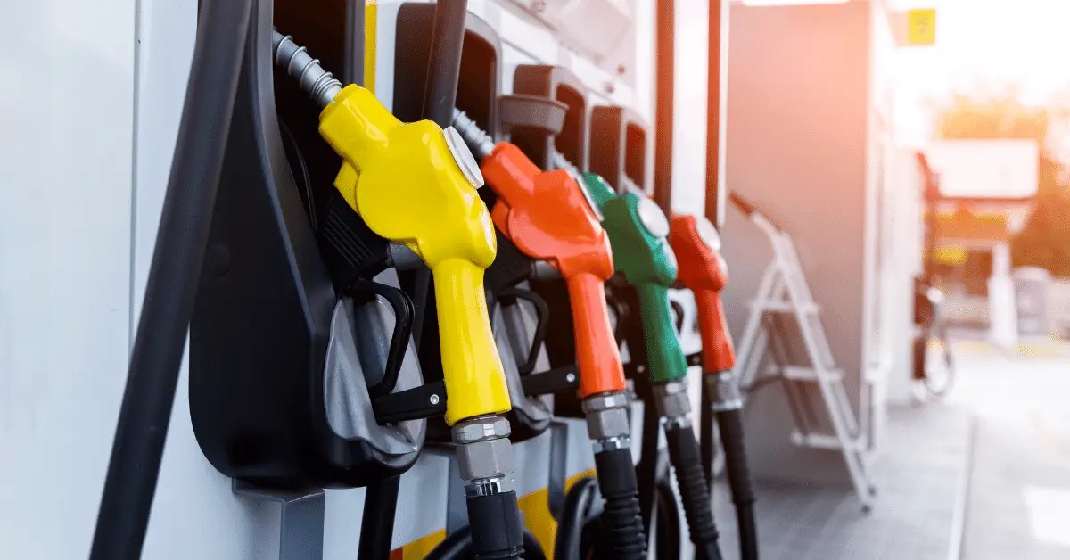 Analiştii avertizează: Europa riscă penurii de petrol până la finalul lunii