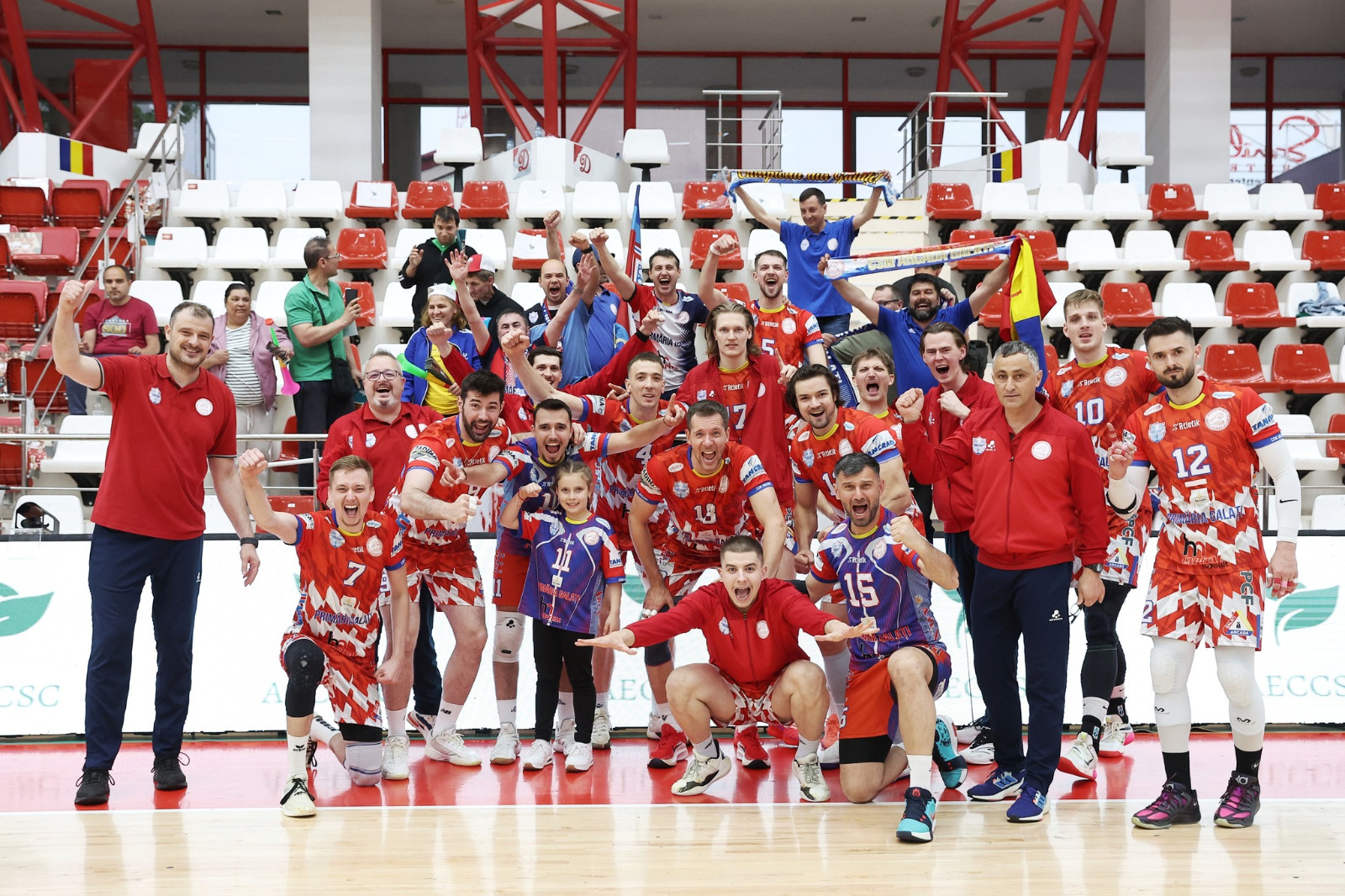Volei: CSM Arcada Galaţi a făcut primul pas spre cel de-al 6-lea titlu de campioană