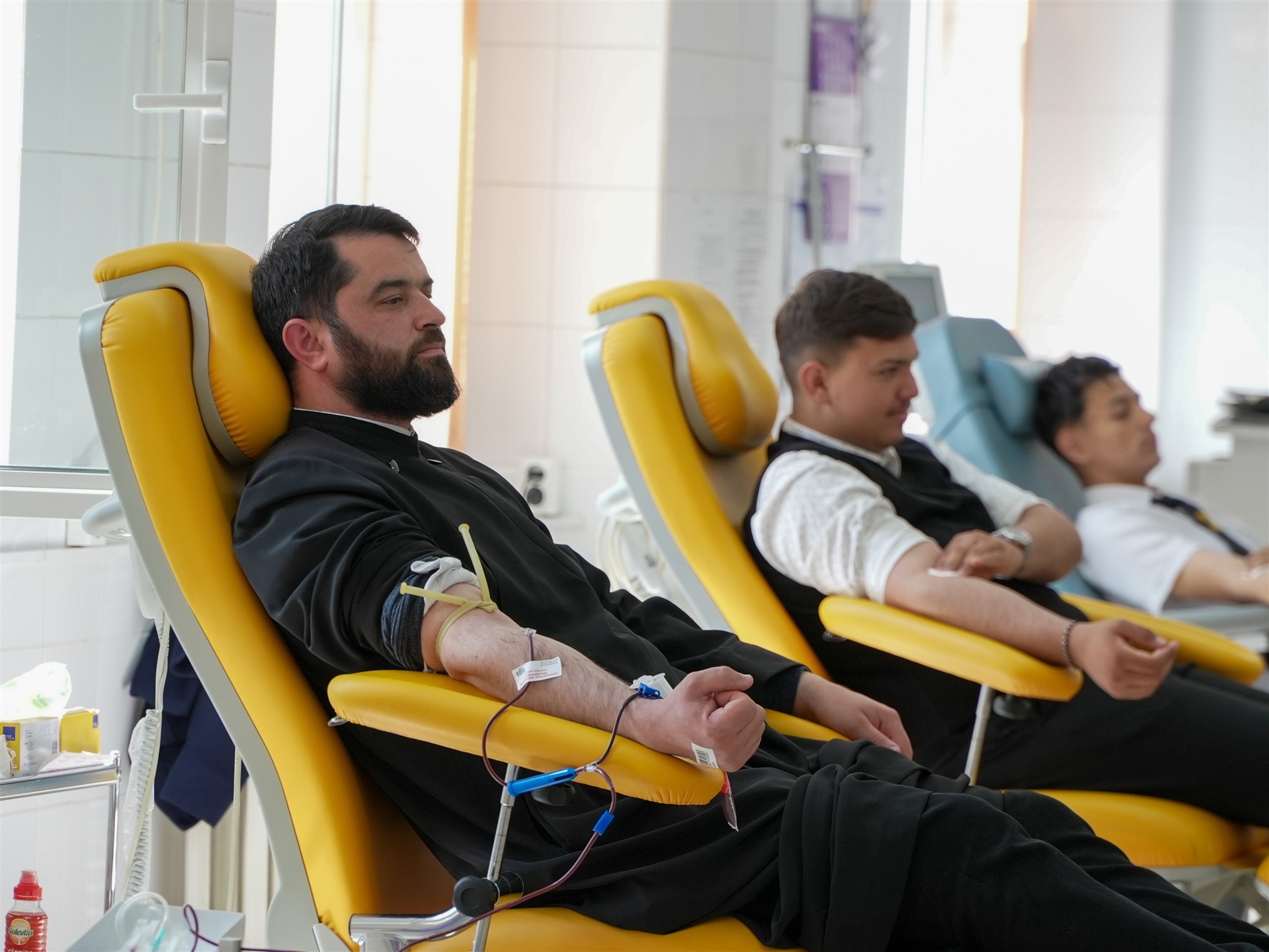 Galaţi: Seminarişti, preoţi şi credincioşi au donat sânge