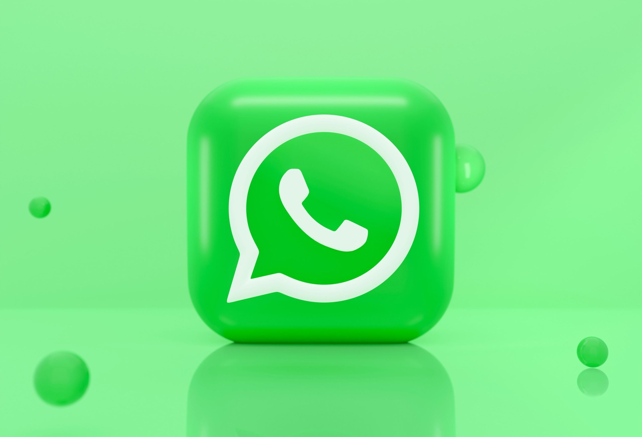 Meta introduce agenţi AI în WhatsApp Business pentru automatizarea relaţiei cu clienţii