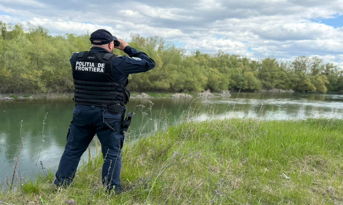 Peste 90.000 de persoane au tranzitat frontiera de est în minivacanţa de 1 Mai