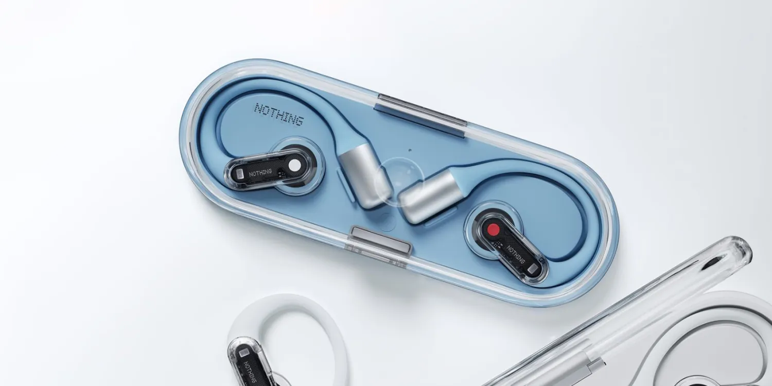 Nothing lansează Ear (open) Blue, noile căşti open-ear cu design sport şi integrare ChatGPT