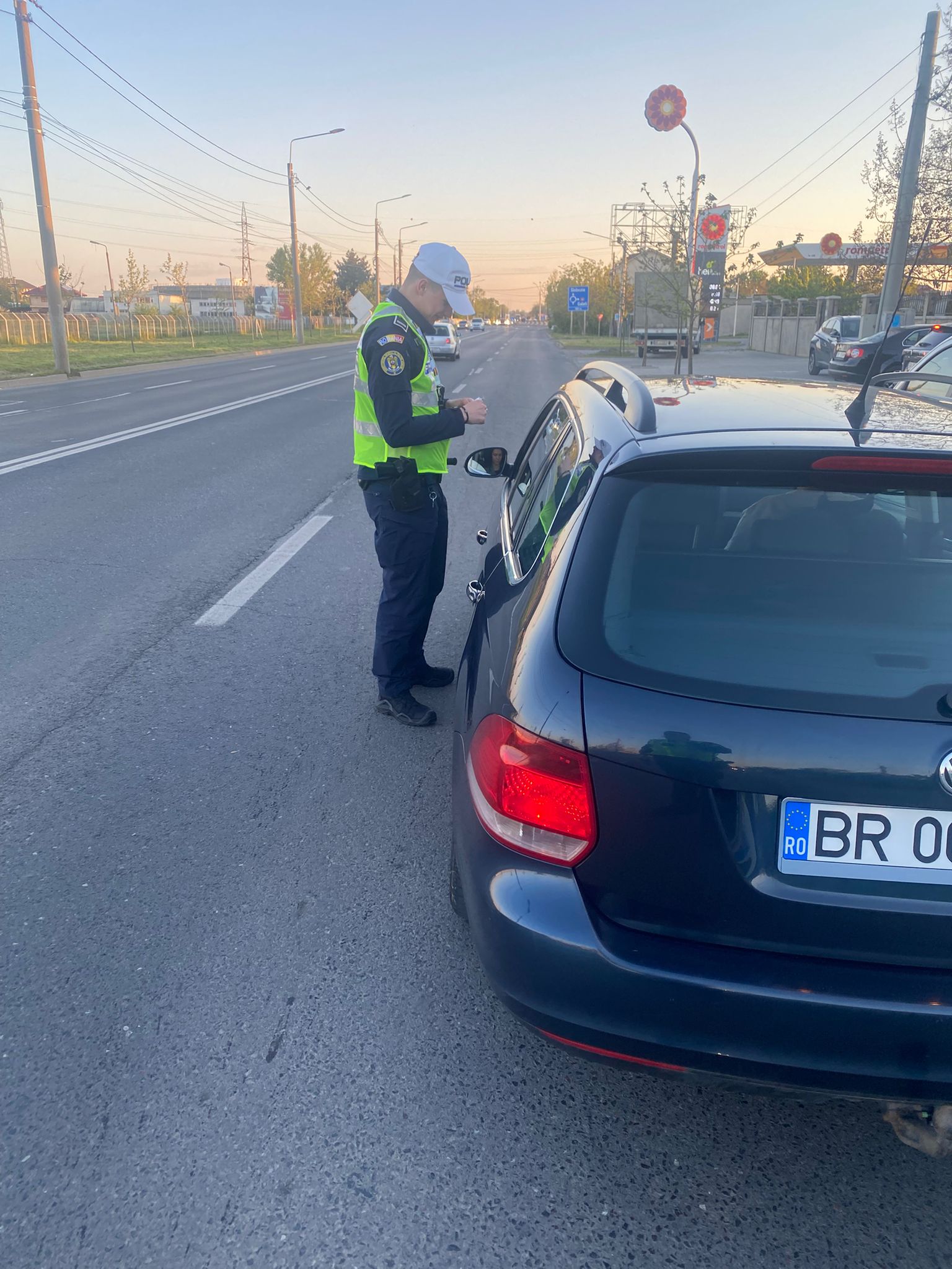 Bilanţul poliţiştilor brăileni după minivacanţa de 1 Mai: Amenzi de zeci de mii de lei şi permise reţinute pentru viteză excesivă