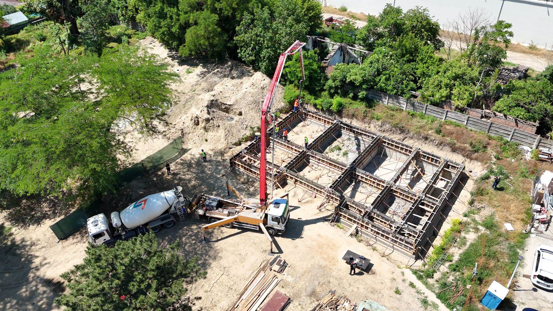 Galaţi: S-a turnat structura de bază a noii unităţi de igienizare de la Spitalul TBC
