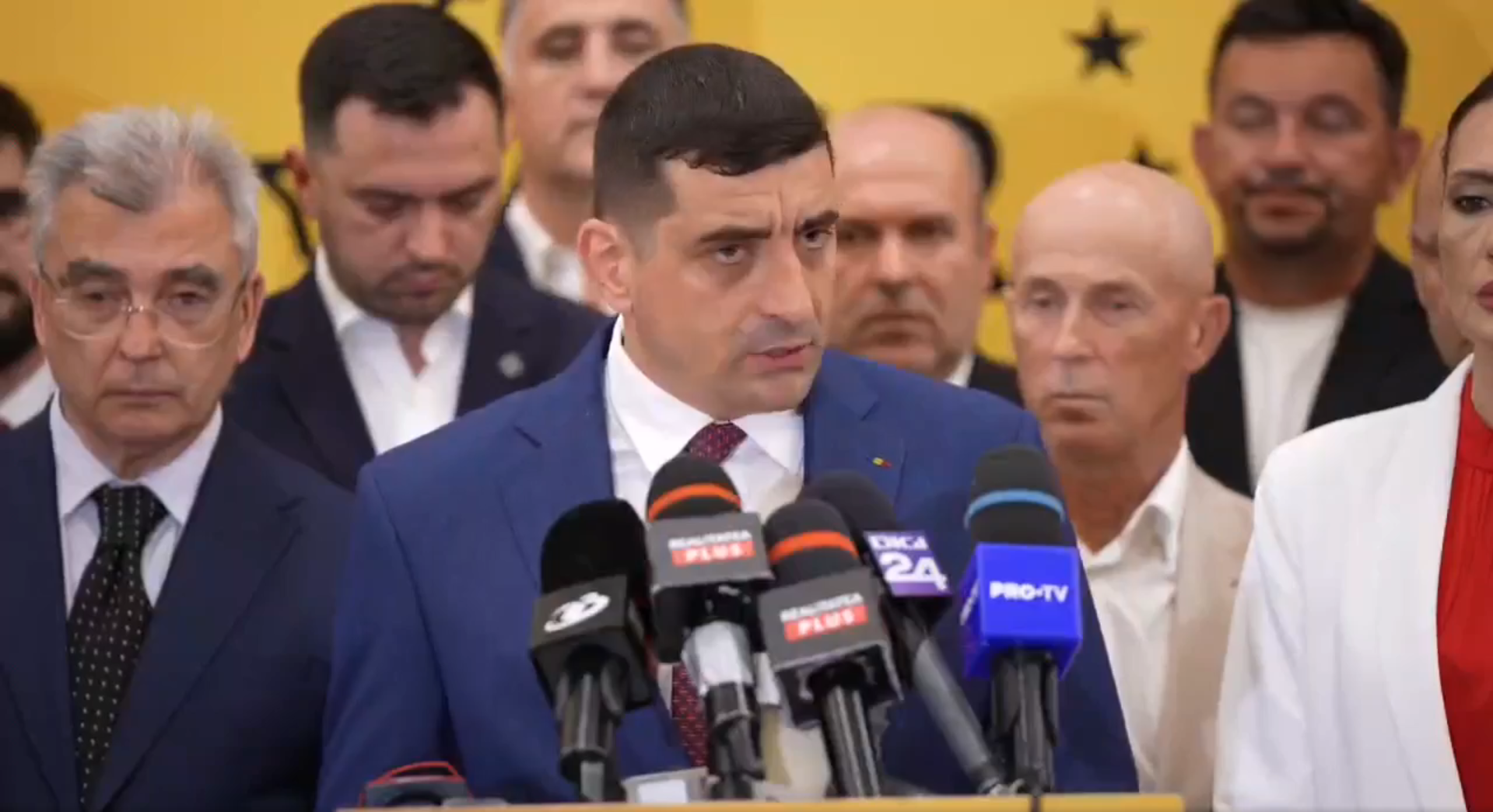 George Simion anunţă că AUR nu votează Guvernul Veştea