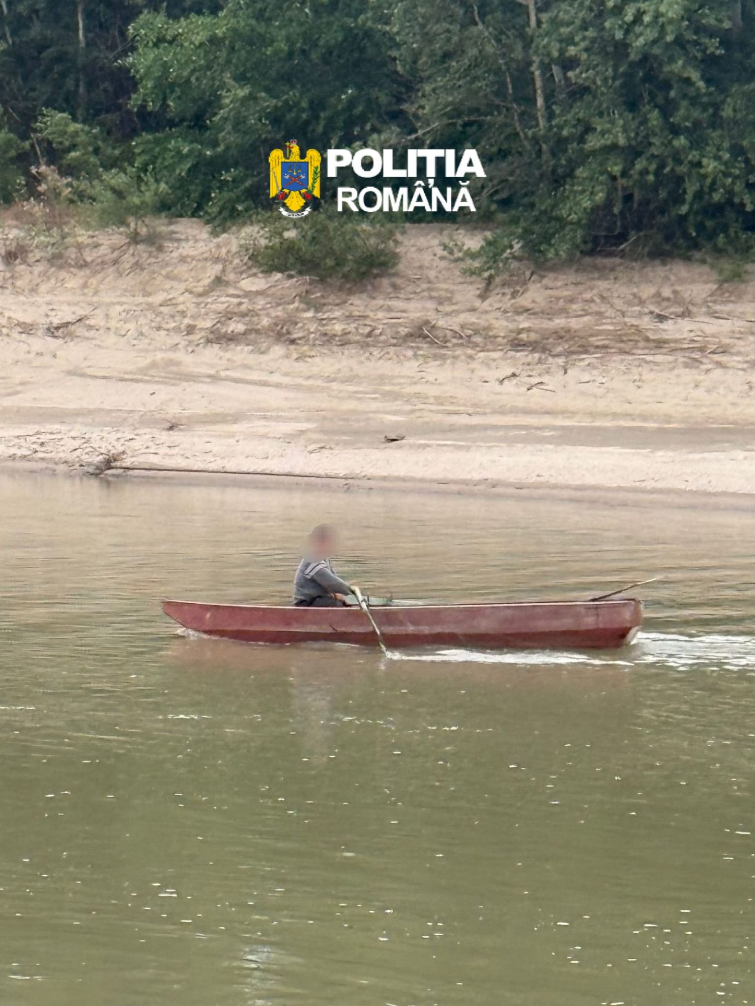 Prins în flagrant pe râul Siret: Dosar penal pentru un bărbat din Brăila care pescuia cu plase ilegale în perioada de prohibiţie