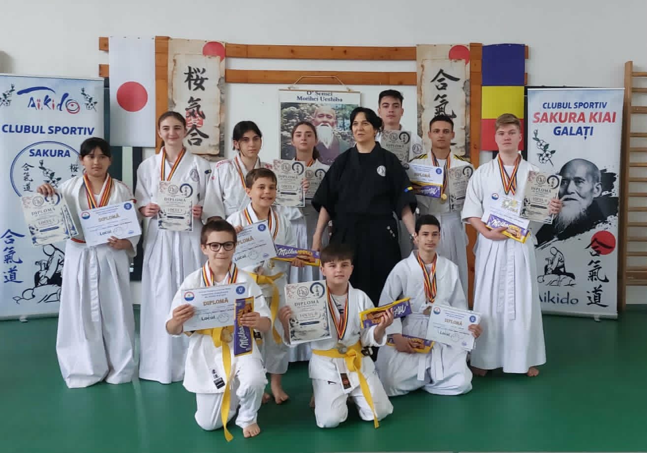 Arte marţiale: Salbă de medalii pentru Sakura Kiai Galaţi