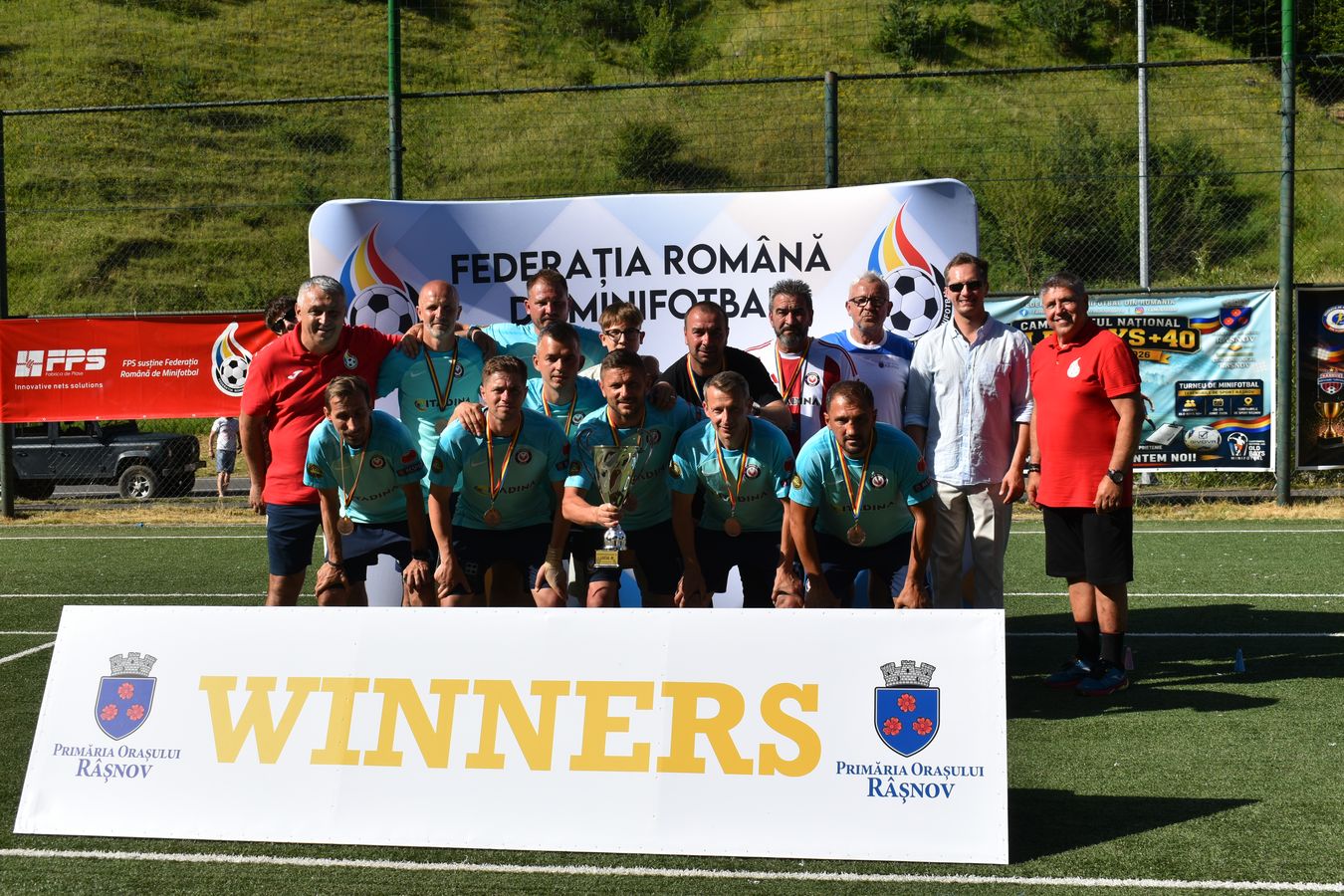 Minifotbal: Echipele de old-boys Legends şi Phoenix, pe podiumul naţional