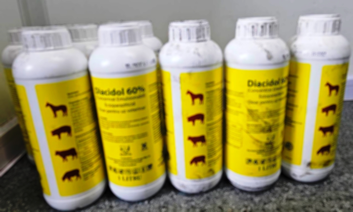 Tentativă la contrabandă cu insecticid oprită de poliţiştii de frontieră