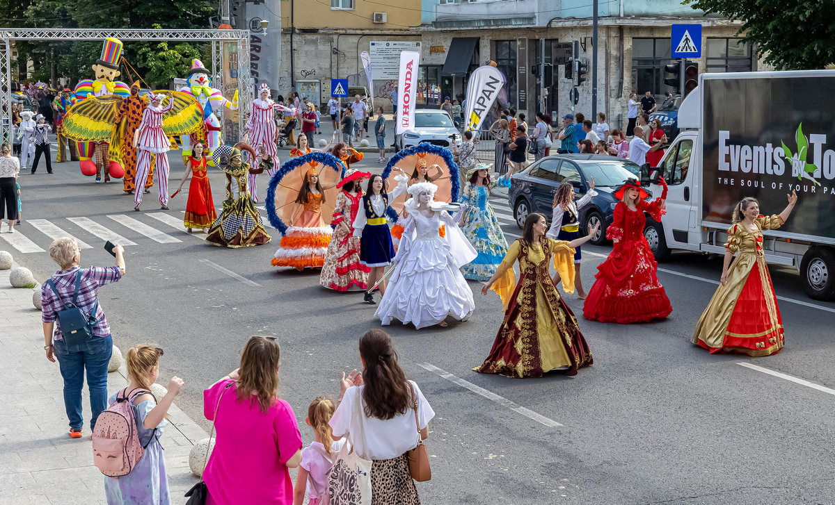 Galaţi StreetFest 2026, ghid pe zile: Programul complet şi locaţiile exacte ale festivalului stradal din acest weekend