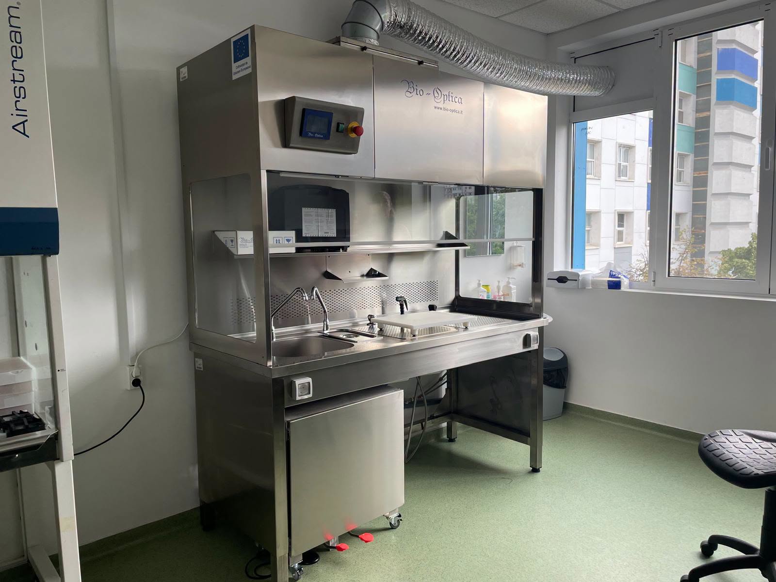 Diagnostic rapid în oncologie: Laboratorul de Anatomie Patologică al Spitalului Județean Galați a fost dotat cu echipament de ultimă generație