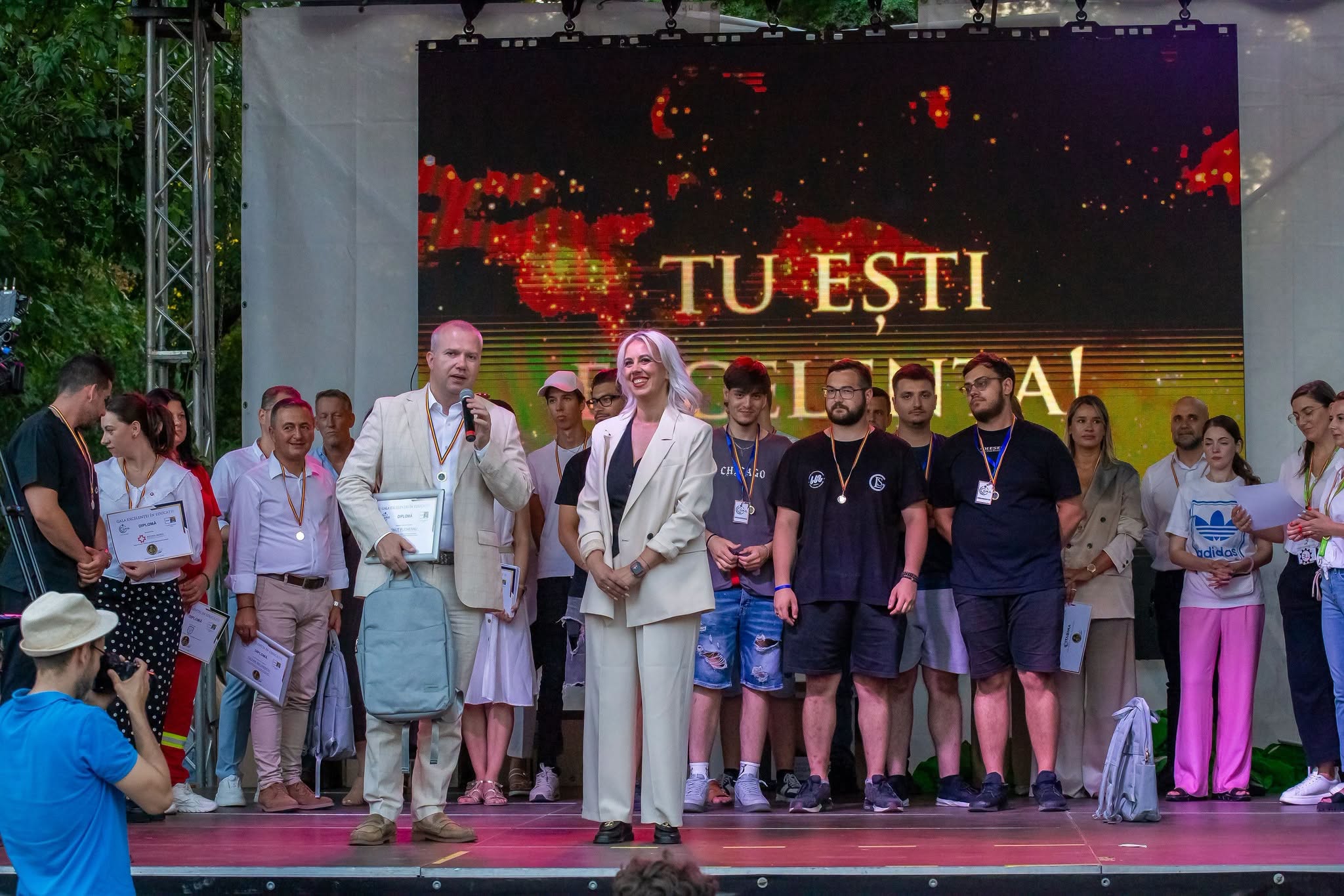 Galaţi: Marţi, Gala Excelenţei în Educaţie 2026 în Grădina Publică