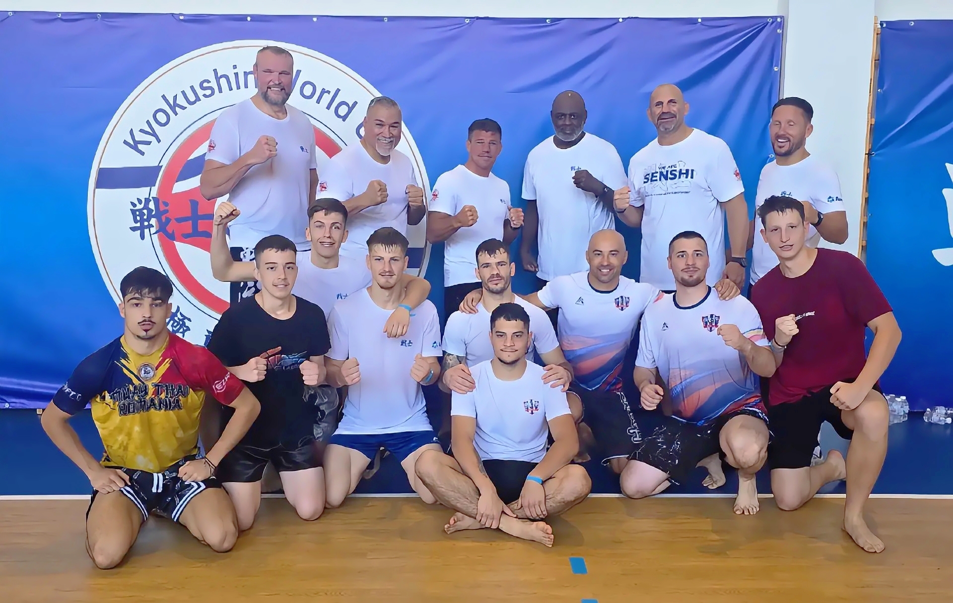 Sportivii şi antrenorii Clubului K1 Galaţi au participat la SENSHI Summer Camp 2026, alături de legendele kickboxingului mondial