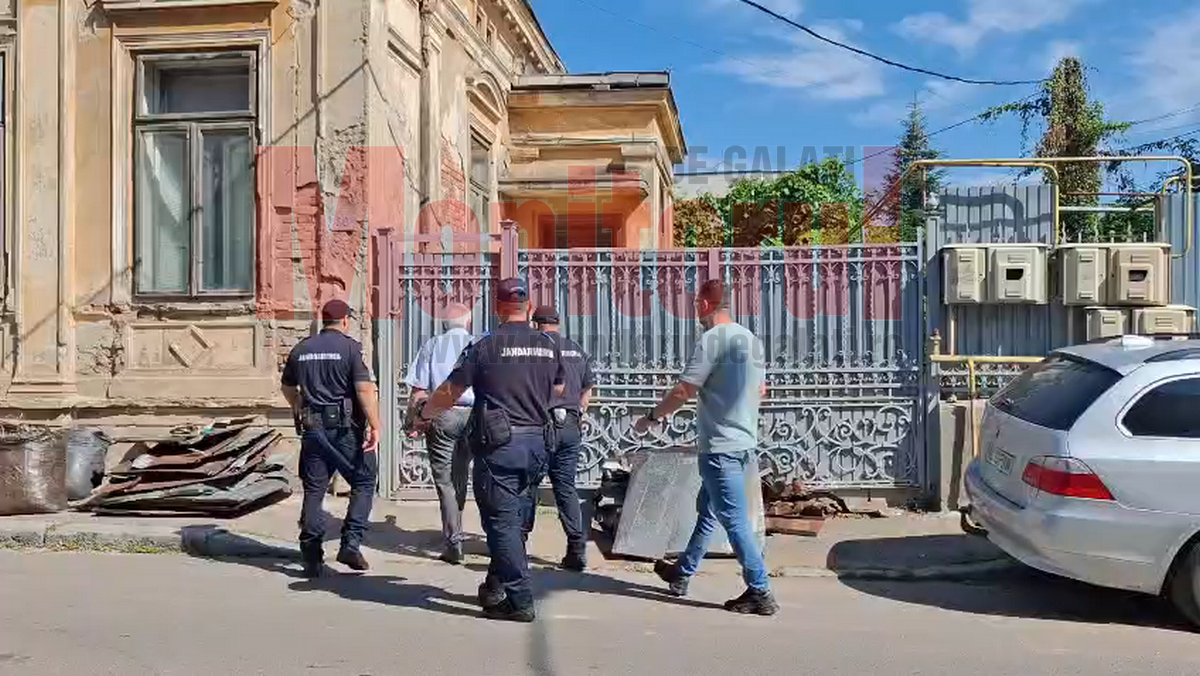 VIDEO: Executare silită cu jandarmii şi poliţia la Galaţi pentru o bucătărie