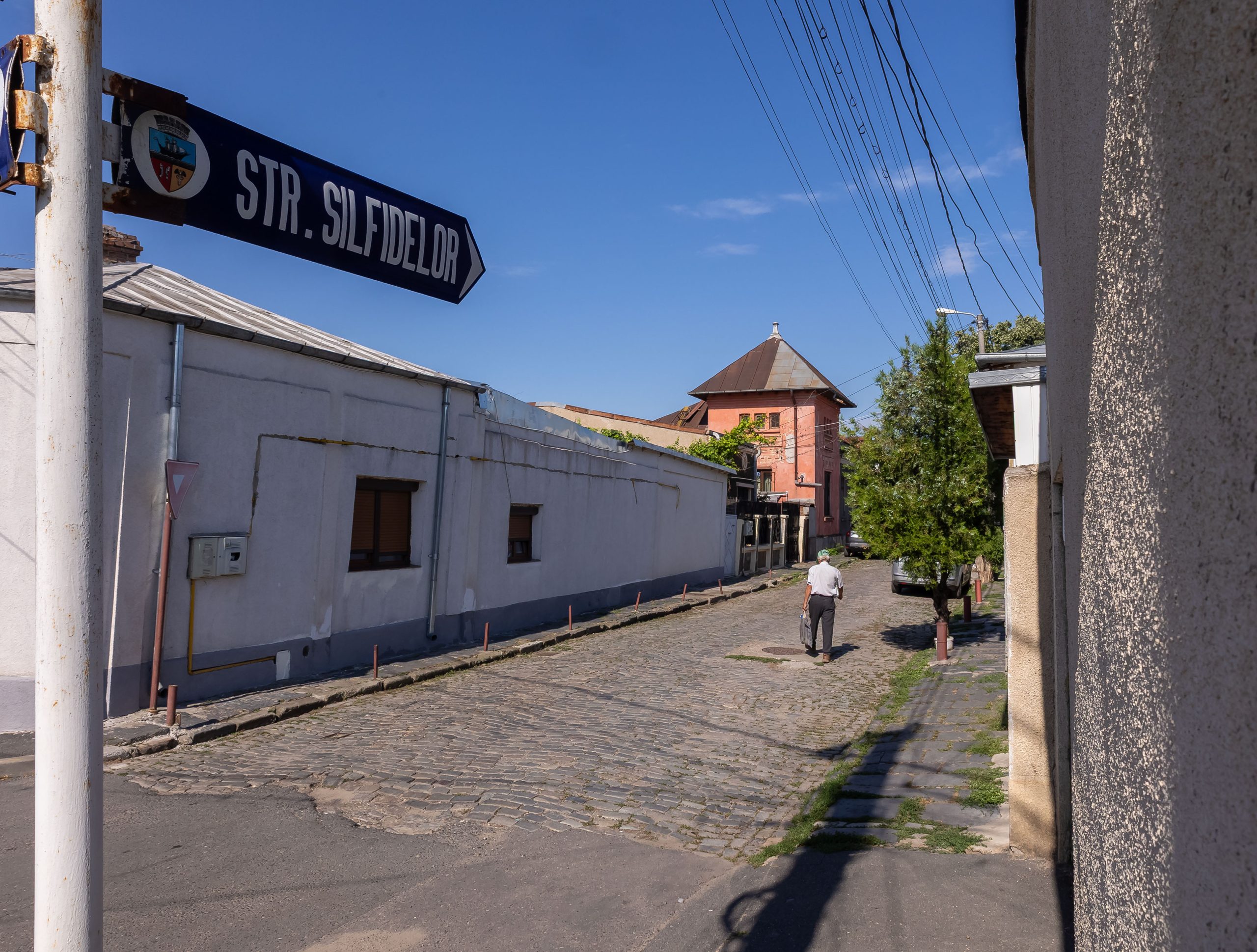 Patru străzi importante din Galaţi intră în modernizare. Primăria a lansat în licitaţie contractul de lucrări