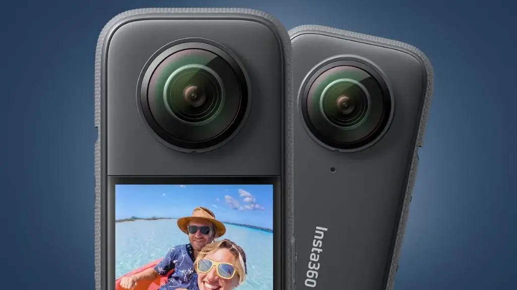Insta360 X6 vrea să fie „cameramanul viitorului”: filmează 360° în 8K şi foloseşte AI