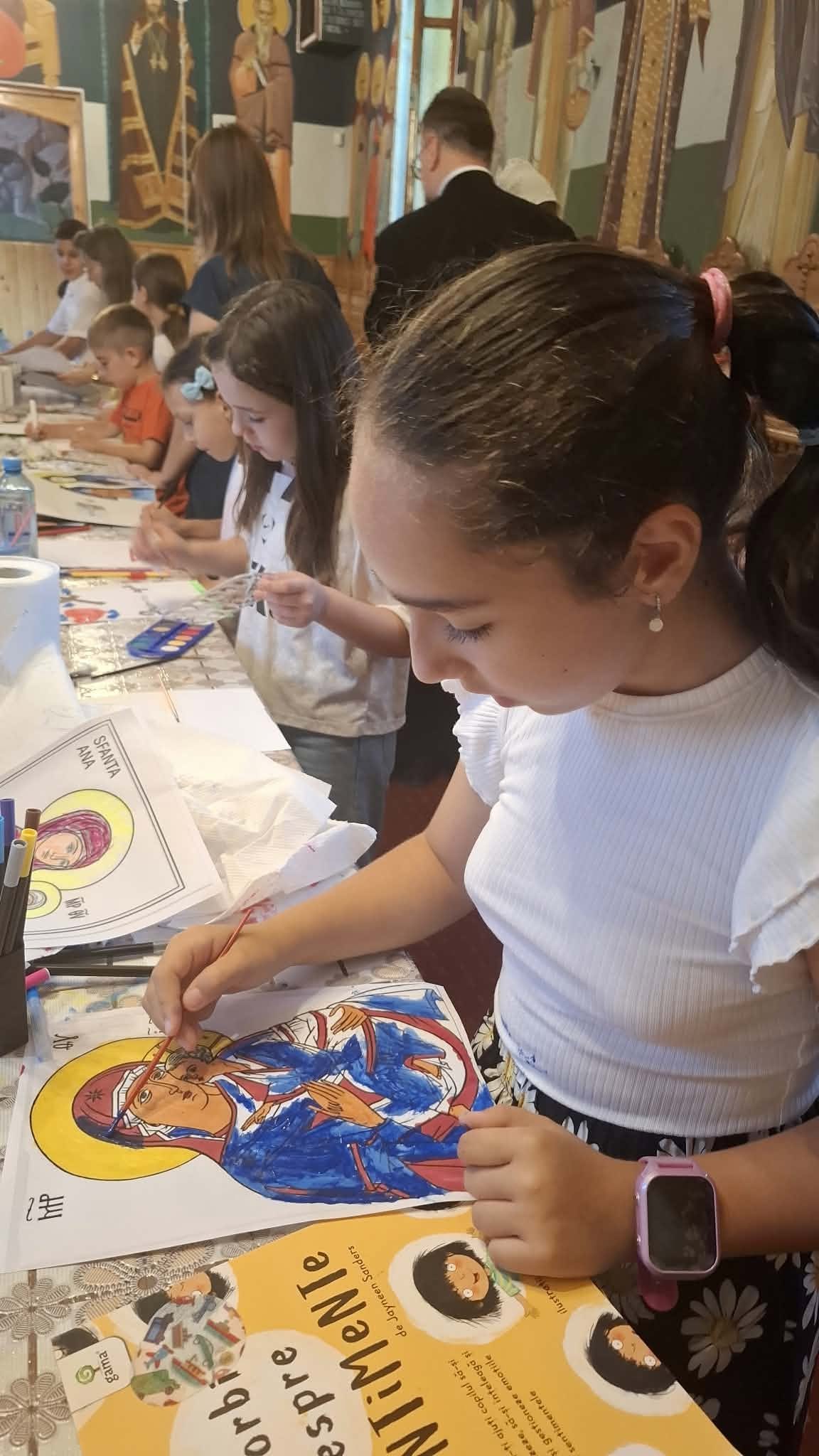 Proiectul „Vacanță în pridvorul bisericii” la Galați: 100 de copii au participat la activități educative și ateliere de pictură