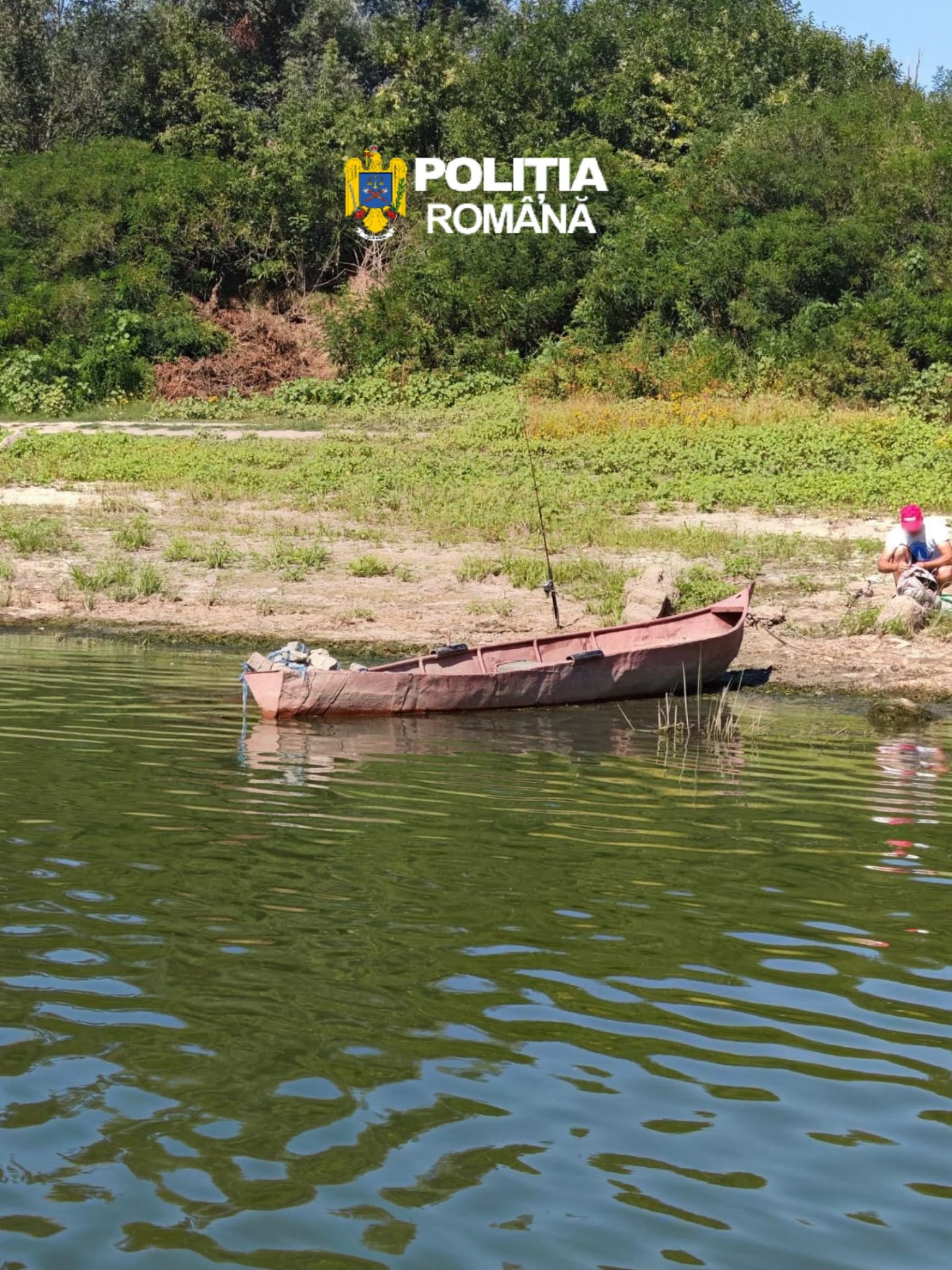 Razie pe Dunăre în cadrul planului „Safe Waters”: Braconieri prinși de polițiști cu bărci neînmatriculate și plase ilegale