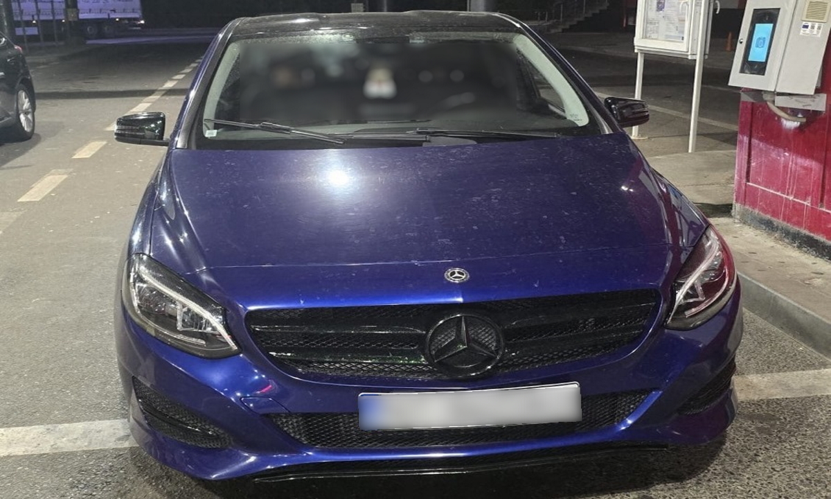 Autoturism căutat de autoritățile din Italia, descoperit la PTF Sculeni