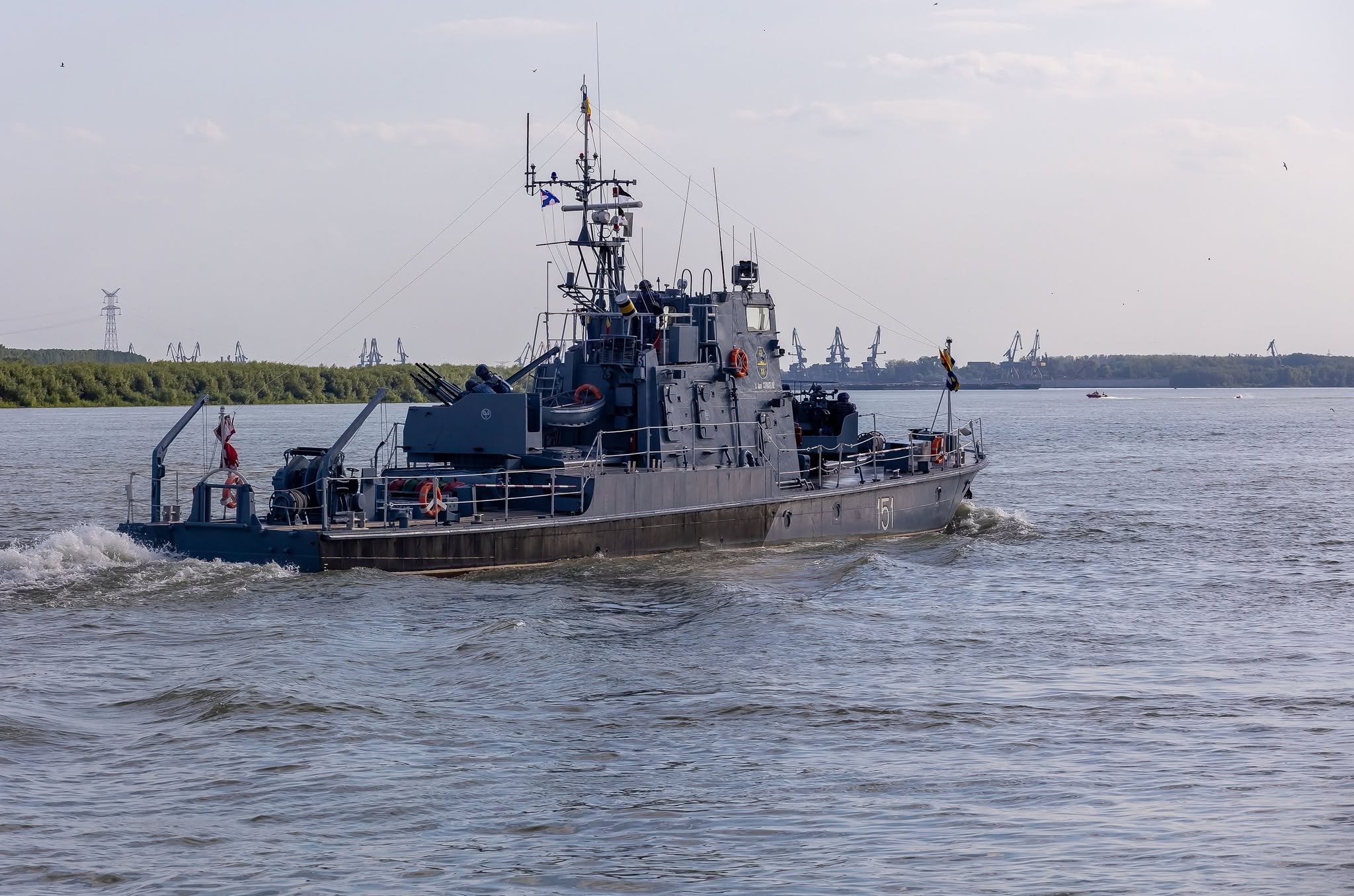 Ziua Marinei 2026 la Galați: Paradă navală și exerciții militare spectaculoase pe faleza Dunării