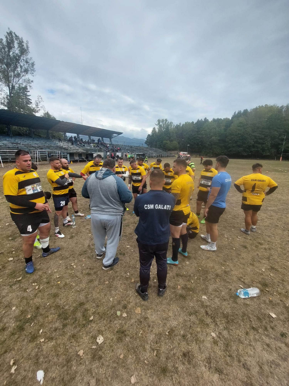 Rugbi: Dramatism cu balonul oval! CSM Galați se întoarce cu o remiză de la Petroșani