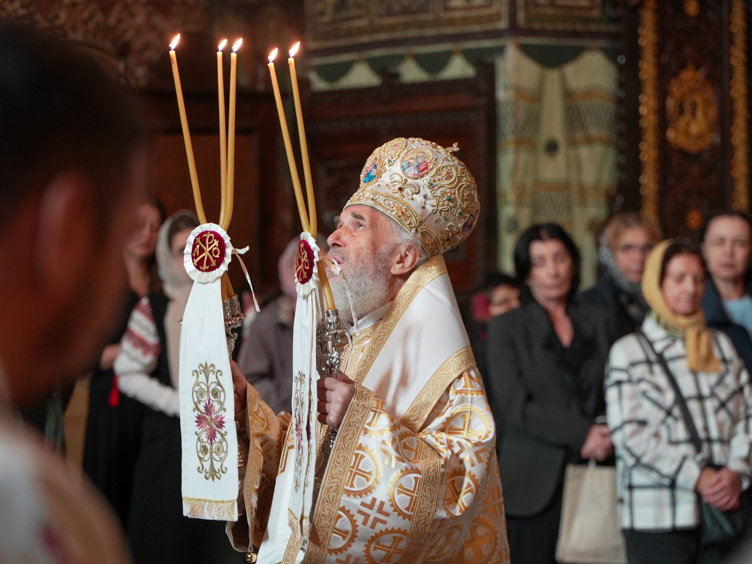 Sărbătoare la Catedrala din Galați: 17 ani de la ridicarea Eparhiei Dunării de Jos la rangul de Arhiepiscopie