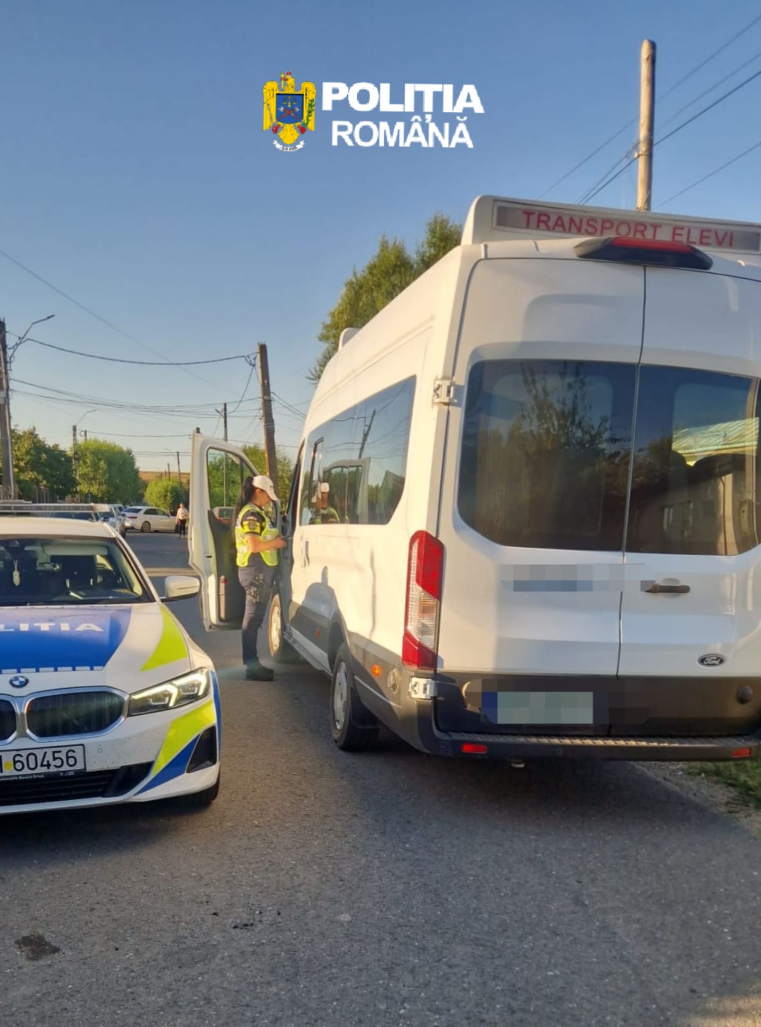 Șofer de microbuz școlar din Brăila, prins beat la volan când ducea 7 copii la grădiniță
