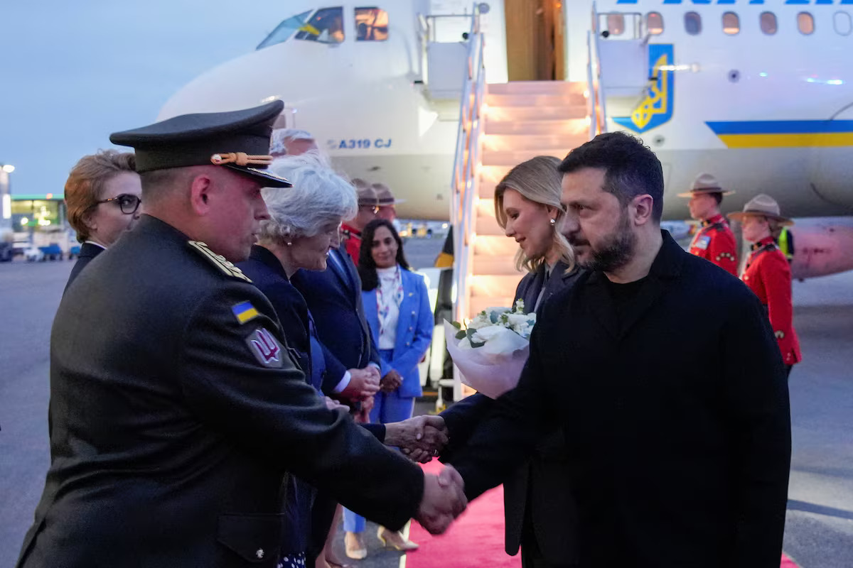 Zelenski merge în Canada pentru a cere sprijin suplimentar: războiul aerian al Rusiei pune presiune pe Ucraina înainte de iarnă