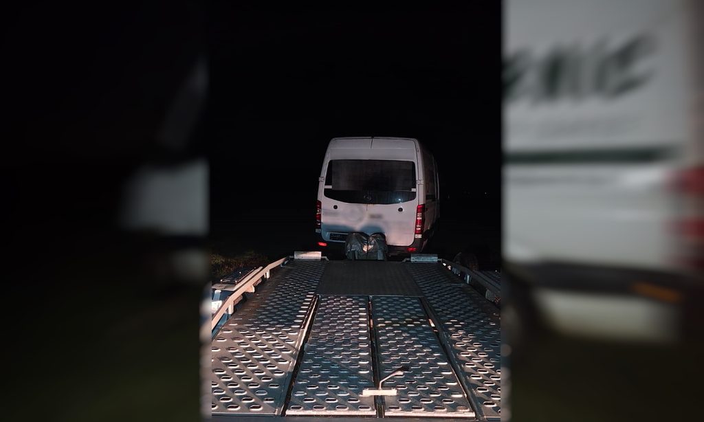 Dosar penal la graniţă: Un bărbat de 50 de ani a fost prins la volanul unei autoutilitare radiate din circulaţie în Germania