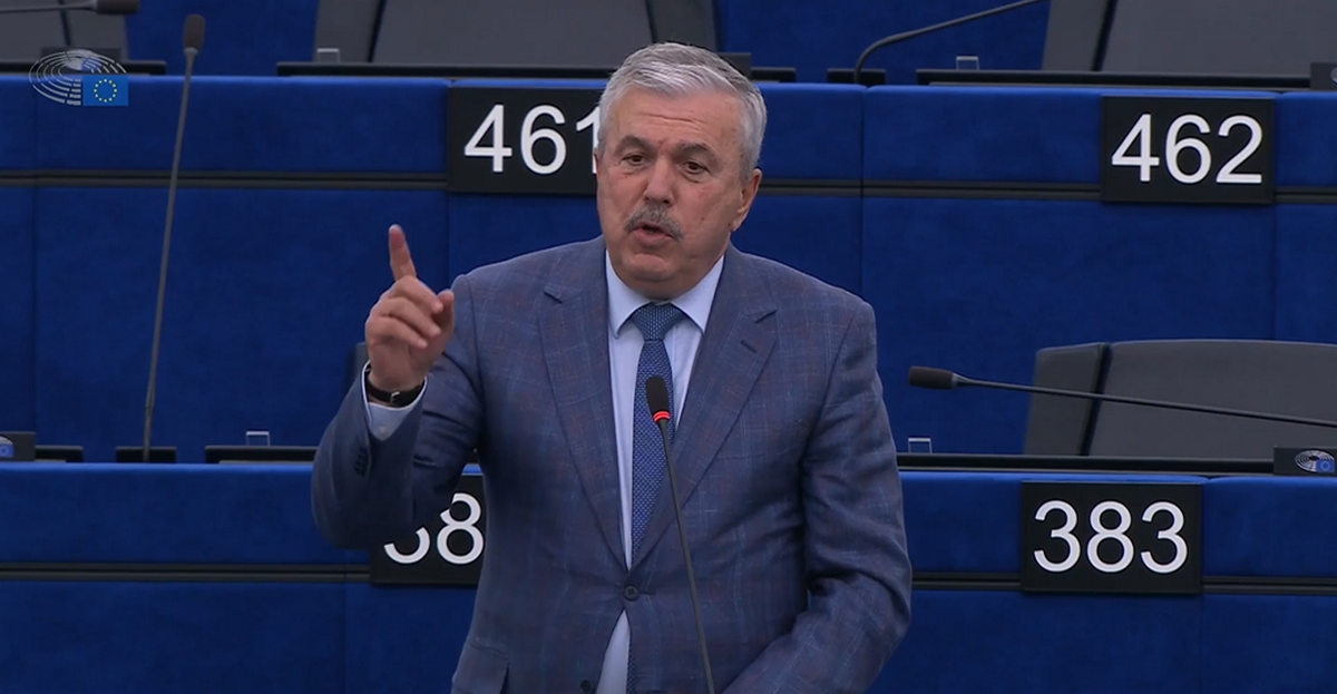 România are aproape jumătate din puțurile de petrol și gaze ale UE. Dan Nica: costuri de 500 de euro pentru o familie