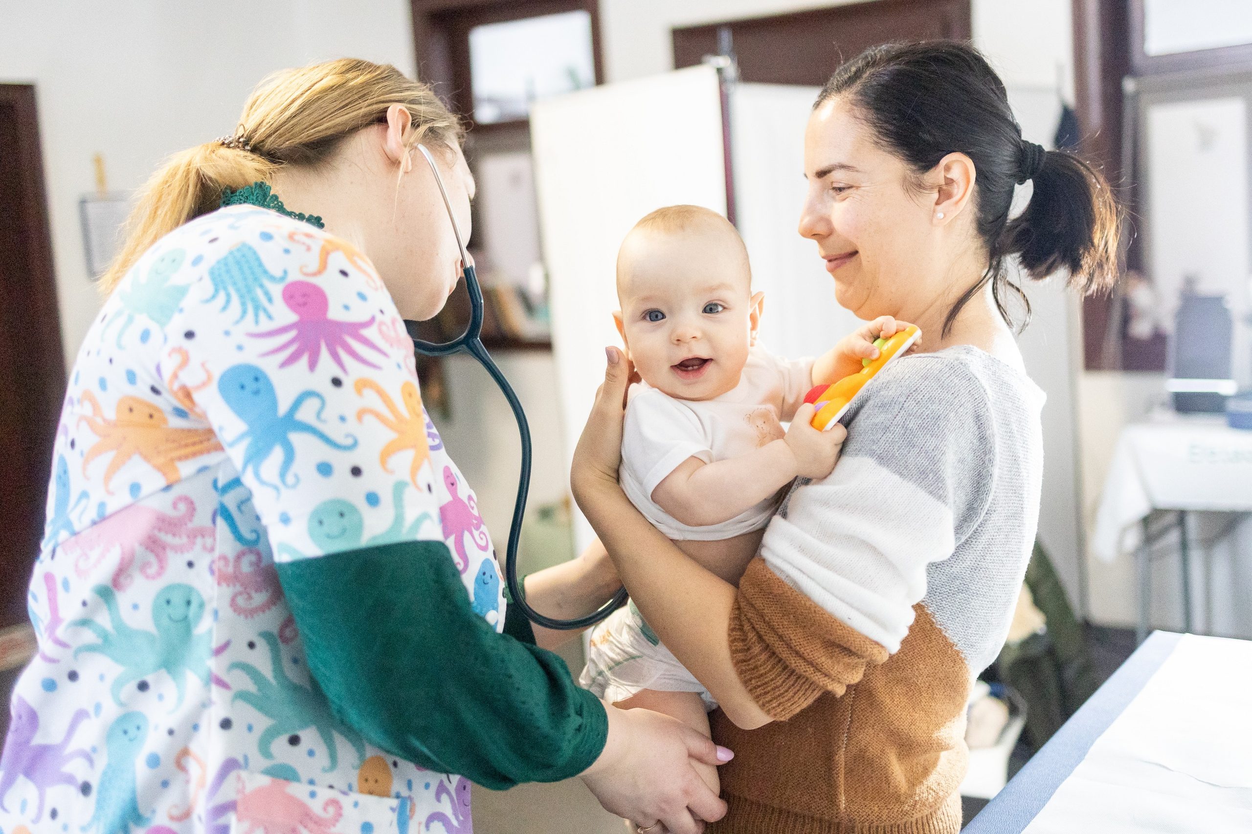 O realitate alarmantă: 1 din 3 naşteri în România are loc fără niciun control prenatal