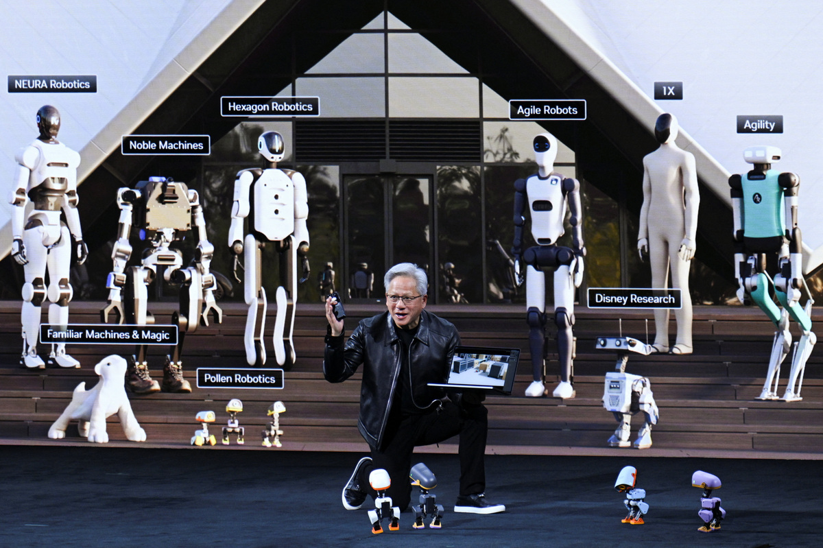 De pe ecran direct pe podea: Cum învaţă micuţii roboţei Microduck produşi de NVIDIA să facă tumbe în lumea reală