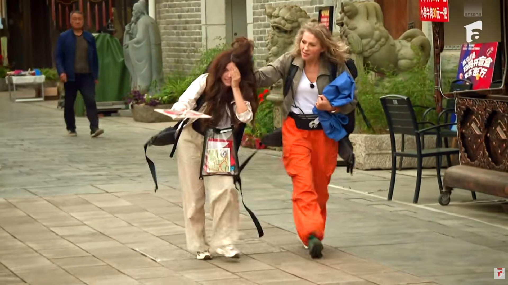 VIDEO | Adusă „de păr” la Irina Fodor! Mirela Vaida și Valerie Lungu, scandal monstru și date afară de gazde în miezul nopții la Asia Express